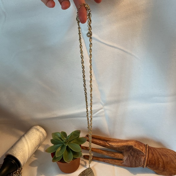 Karma Bella Necklace and Bracelet - Picture 6 of 8